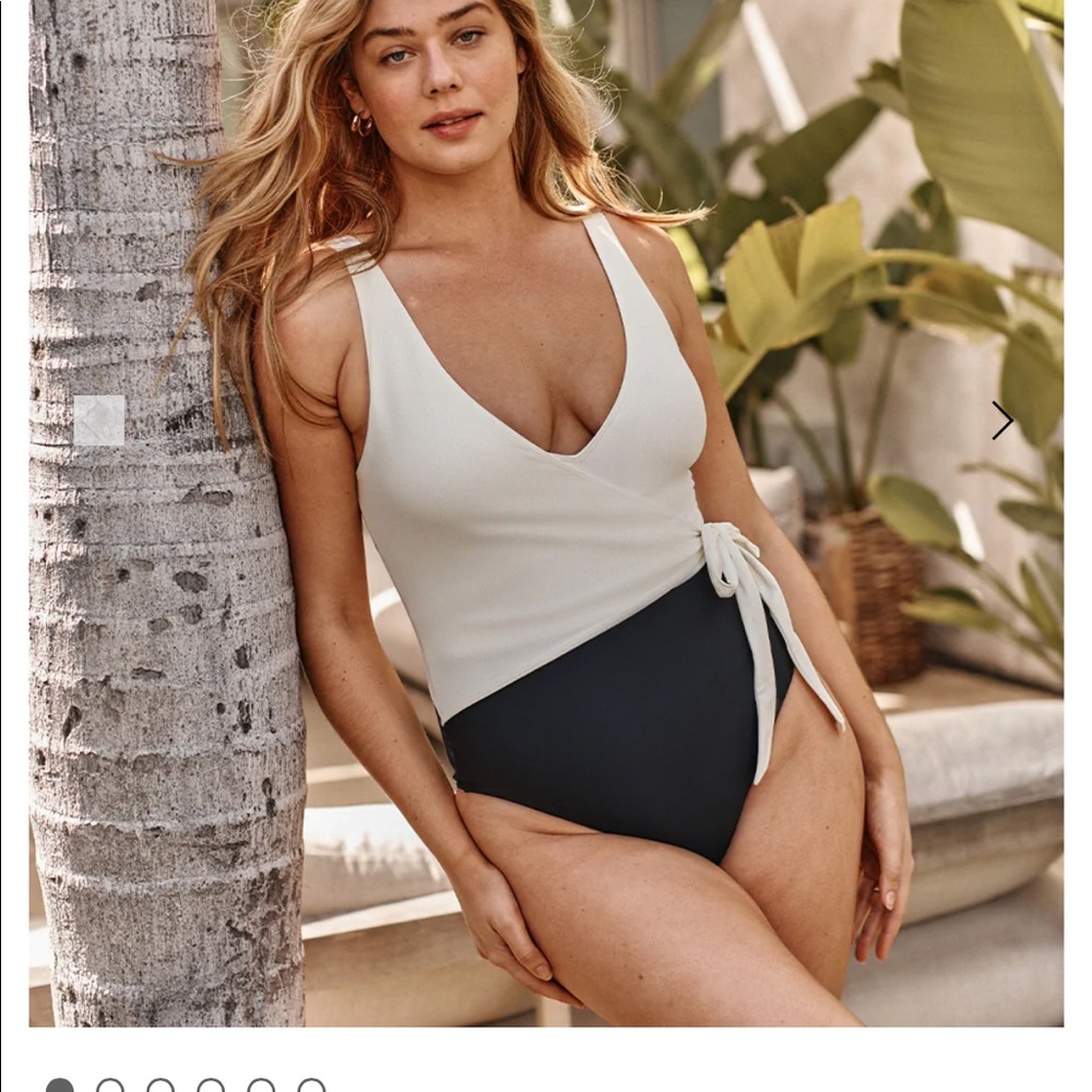 Summersalt one piece size 12